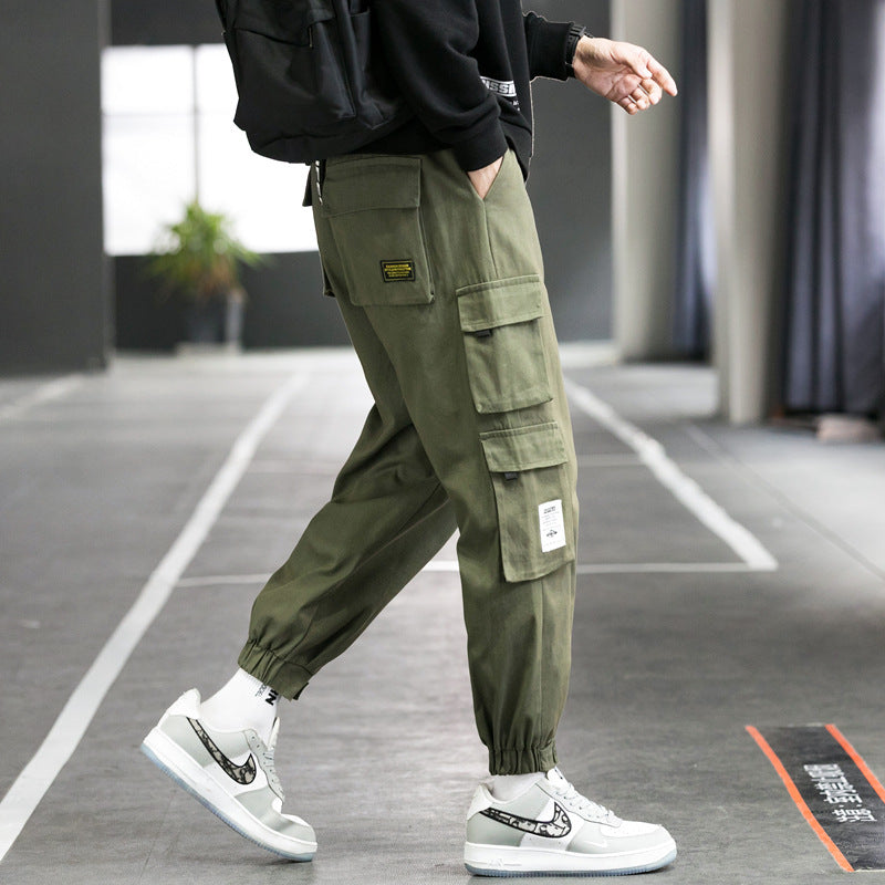 Herren nan Cargo-Joggerhose mit mehreren aufgesetzten Taschen, elastischem Bund und gekräuselten Knöcheln EB