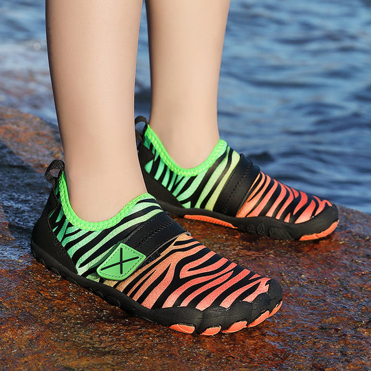 Damen Badeschuhe mit rutschfester Sohle und elastischem Design EB