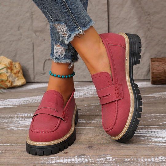 Damen Robuste Penny-Loafer mit profilierter Gummisohle EB