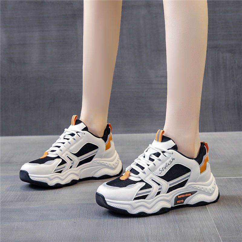 Damen Sportliche Sneakers mit dämpfender Laufsohle und atmungsaktivem Obermaterial EB