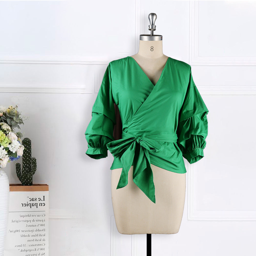 Damen Wickelbluse mit voluminösen Ärmeln EB