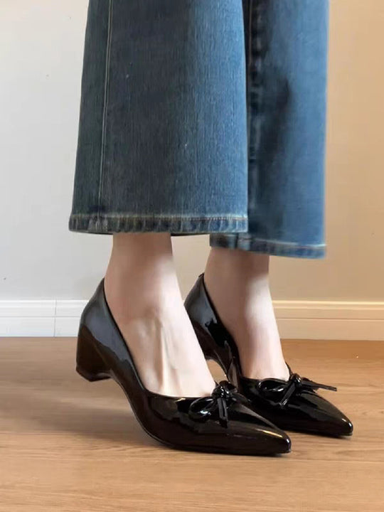 Damen elegante Pumps mit modischem Schleifenakzent EB
