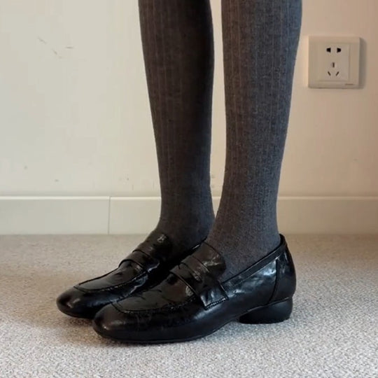 Damen Mokassins mit elegantem Riemen und bequemer Sohle EB