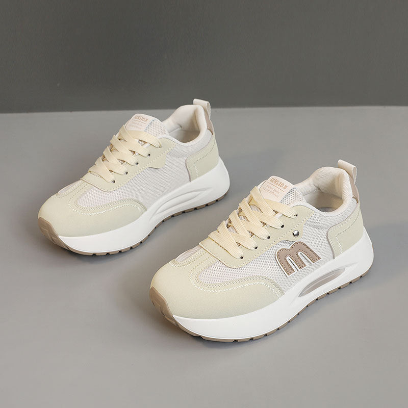Damen Sportliche Sneakers mit dämpfender Fussbett-Technologie EB
