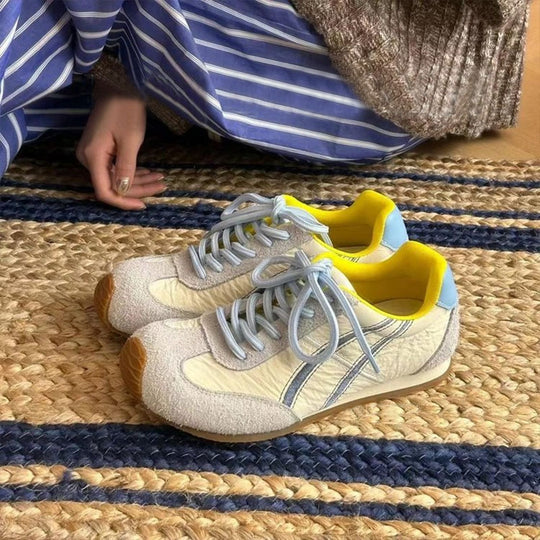 Damen Sportliche Sneakers mit atmungsaktivem Obermaterial und bequemem Fußbett EB