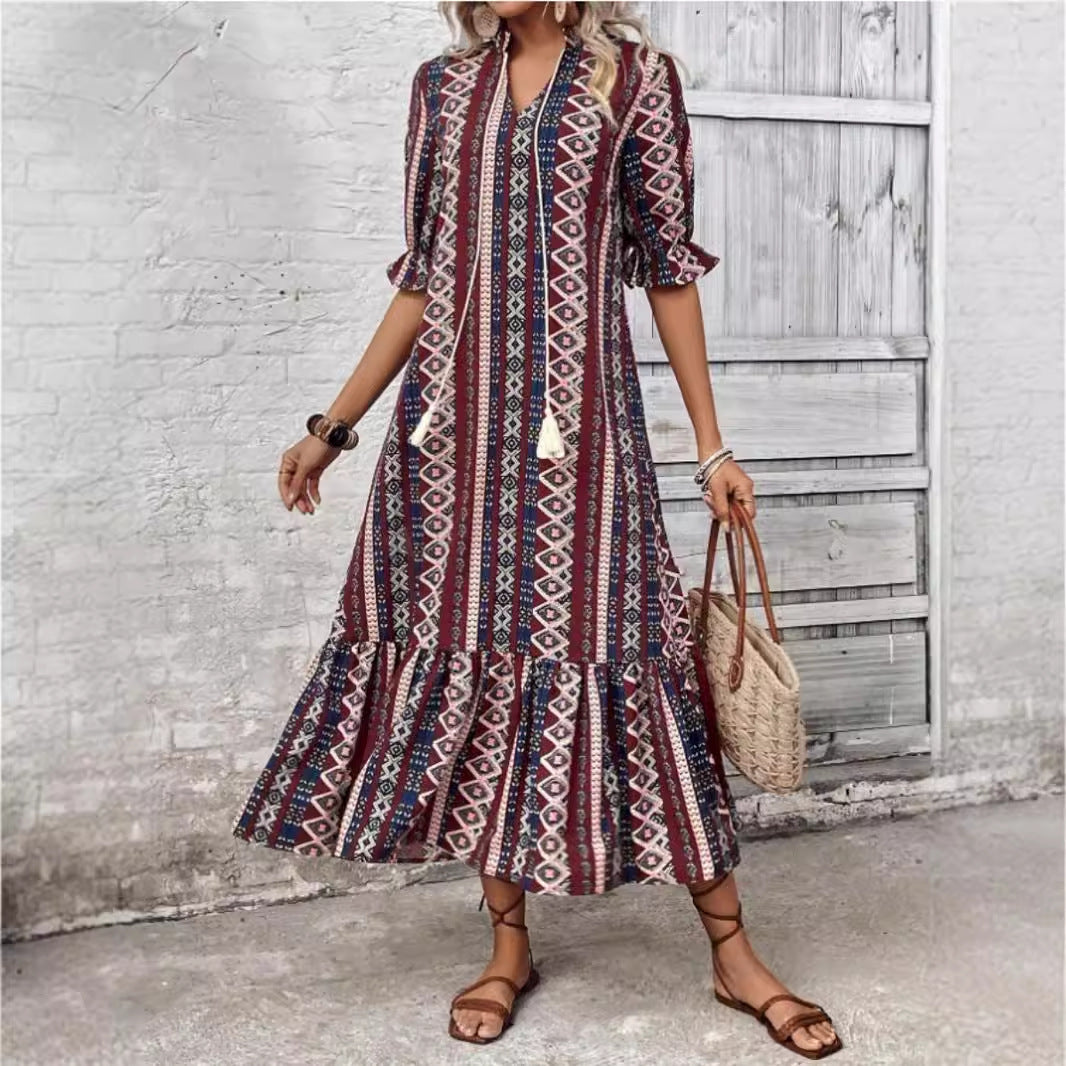 Damen Maxikleid mit grafischem Muster und detailreichen Volants EB