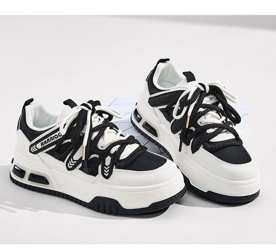 Damen Sportliche Sneakers mit dämpfenden Elementen und robuster Sohle EB