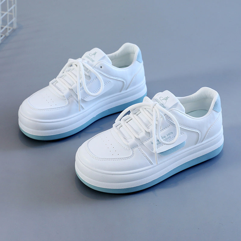 Damen Sportliche Sneakers mit erhöhtem Profil und flexibler Sohle EB