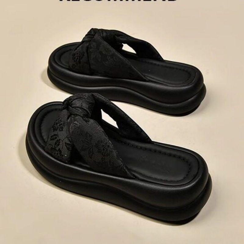 Damen flache Sandalen mit modischem Knötchendesign EB