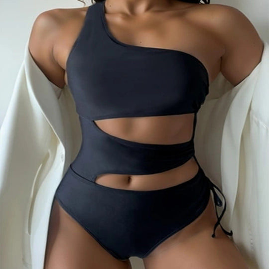 Damen Einseitiger Badeanzug mit modischen Cut-Outs EB