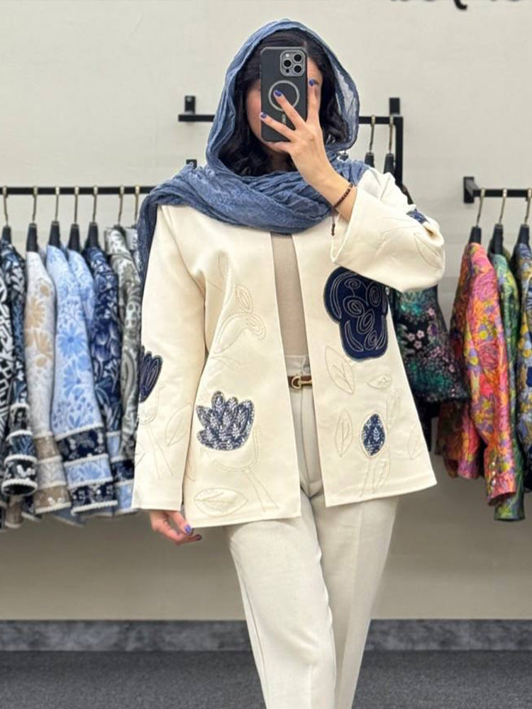 Damen modische Blazerjacke mit floralen Stickereien EB