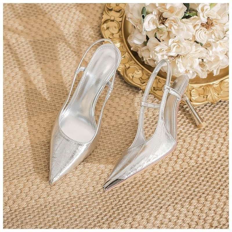 Damen Slingback High Heel Schuhe aus glänzendem Silber EB
