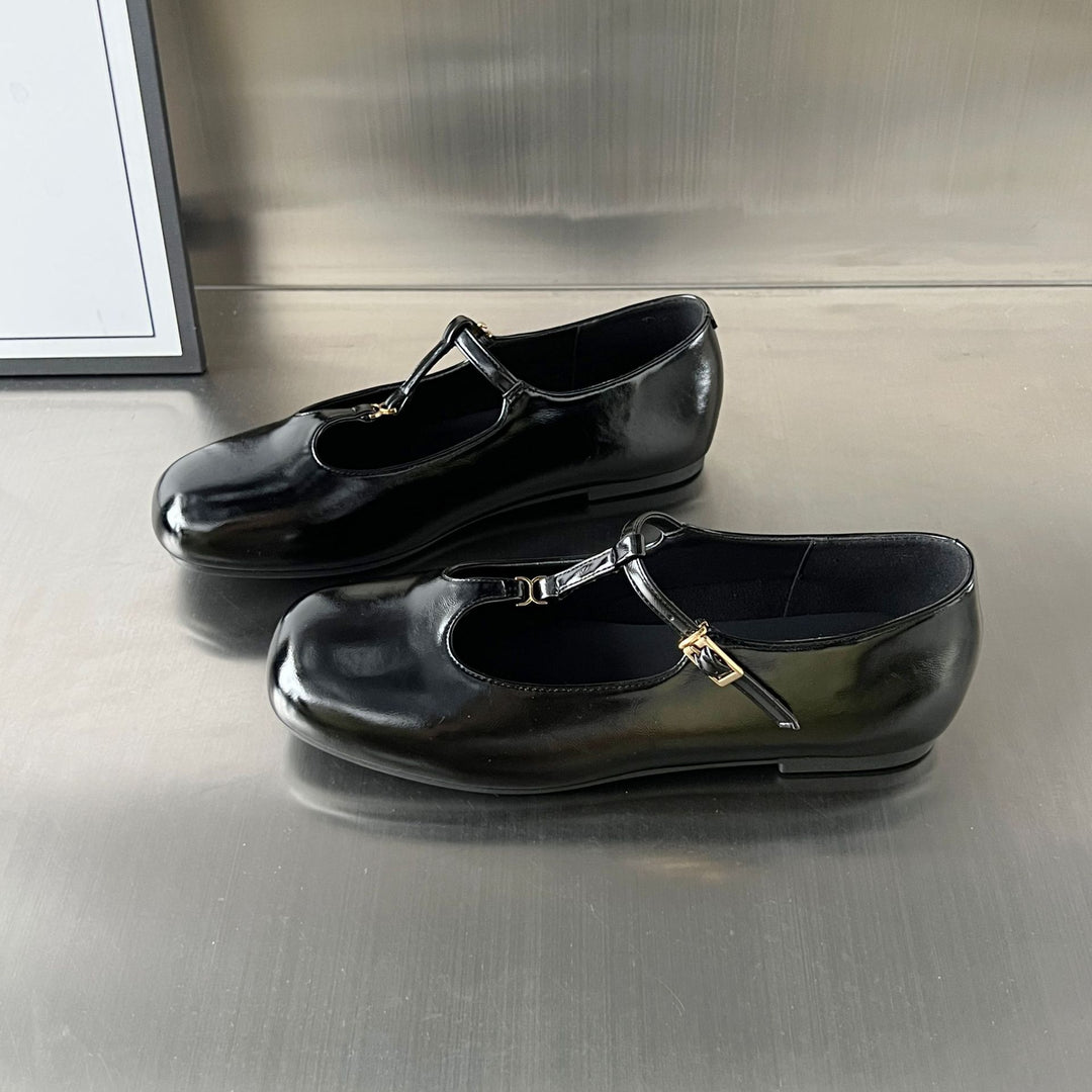 Damen Elegante Ballerinas mit doppeltem Riemen und modischem Glanzleder EB