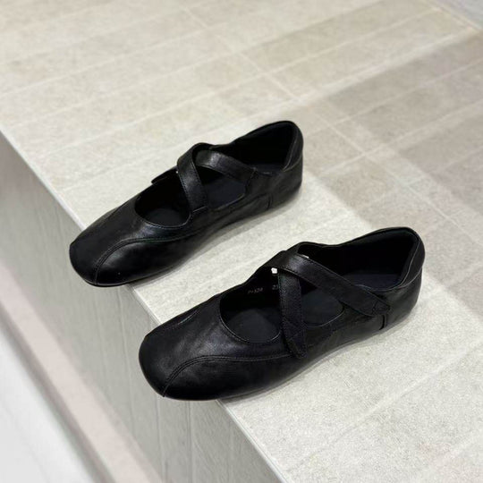 Damen Ballerinas mit verstellbarem Riemchen und elastischer Innensohle EB