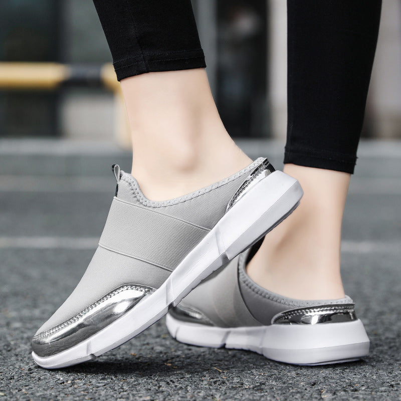 Damen Slip-On Sneakers mit glänzenden Akzenten EB