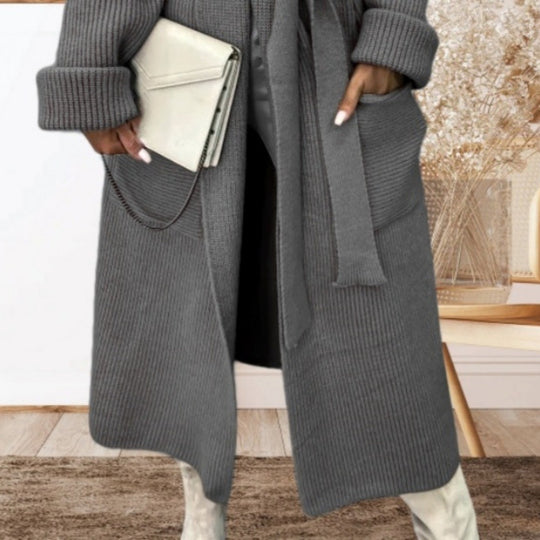 Damen Strickmantel mit Gürtel und breiten Revers EB