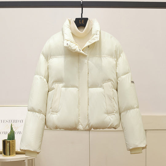 Damen modische kurz geschnittene Pufferjacke mit praktischen Eingrifftaschen EB