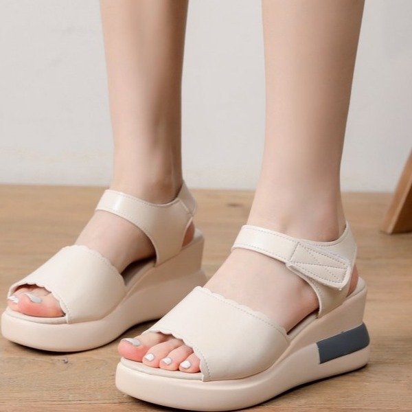 Damen Komfortable Wedge-Sandalen mit verstellbarem Riemen und gepolsterter Innensohle EB