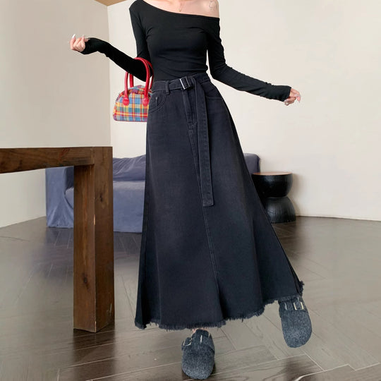 Damen Maxirock mit lässigem Gürtel und fransigem Saum EB