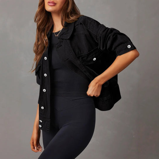 Damen nan kurze oversized Jeansjacke mit aufgesetzten Brusttaschen und krempelbaren Ärmeln EB