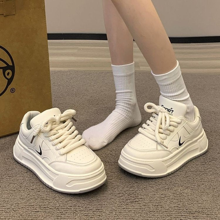 Damen trendige Sneakers mit sportlichem Design und dämpfender Sohle EB
