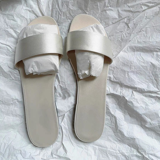 Damen elegante Slides mit breitem Satin-Riemen und komfortablem Fußbett EB