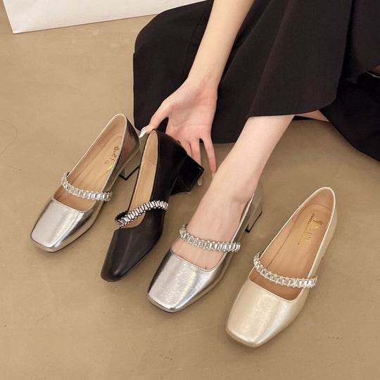 Damen Elegante Absatzschuhe mit Glitzerkette EB