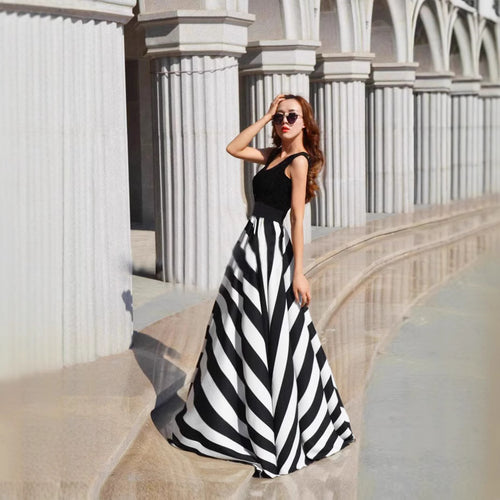 Damen Maxikleid mit elegantem Streifenmuster EB