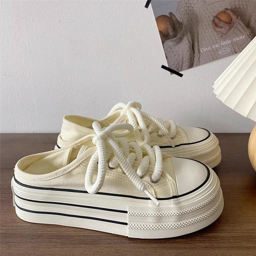 Damen Plateau-Sneaker mit elastischen Schnürsenkeln und robustem Profil EB