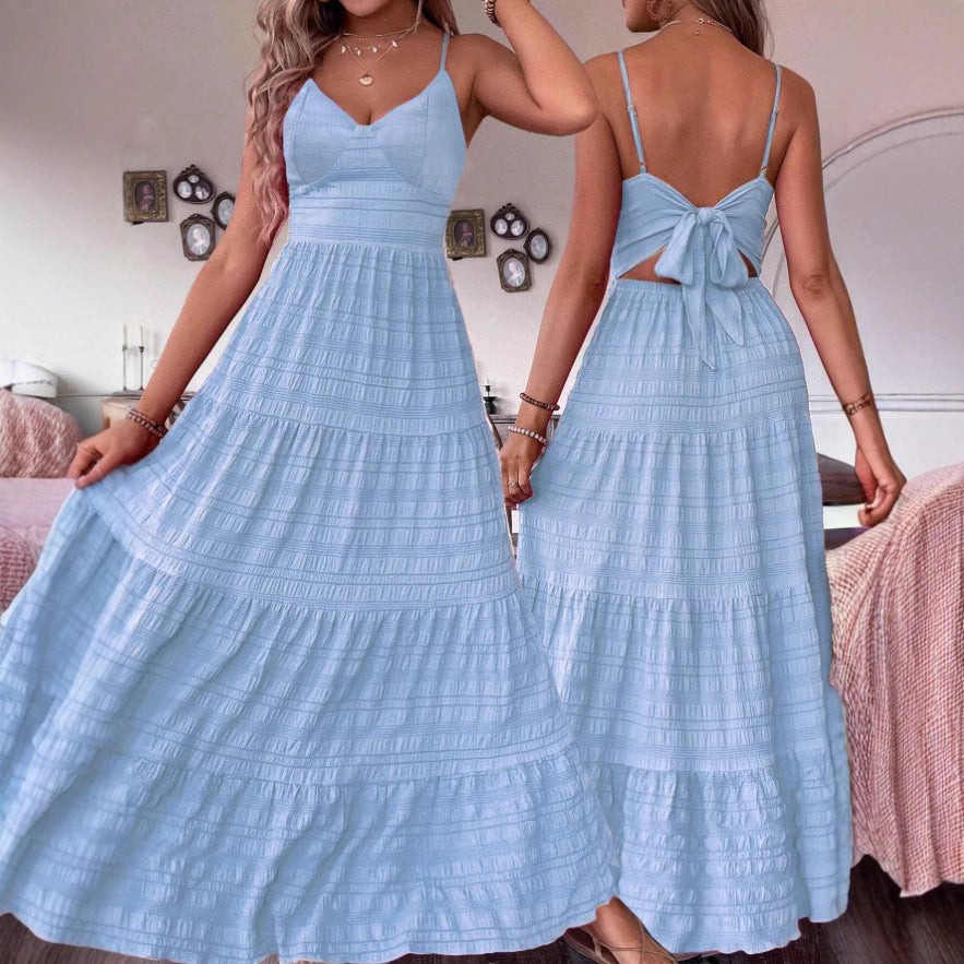Damen Maxikleid mit femininer Silhouette und luftiger Struktur EB