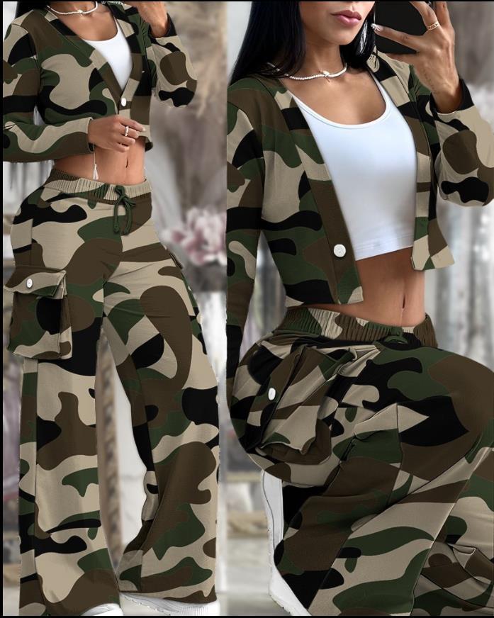 Damen Lounge-Set mit weicher Cargo-Sweathose mit weitem Bein und Cropped-Cardigan EB