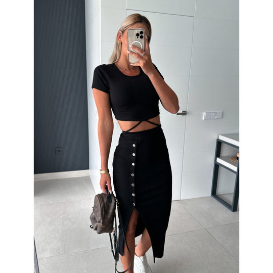 Frauen Ripp-Crop-Top und geknöpfter Midi-Rock Set EB