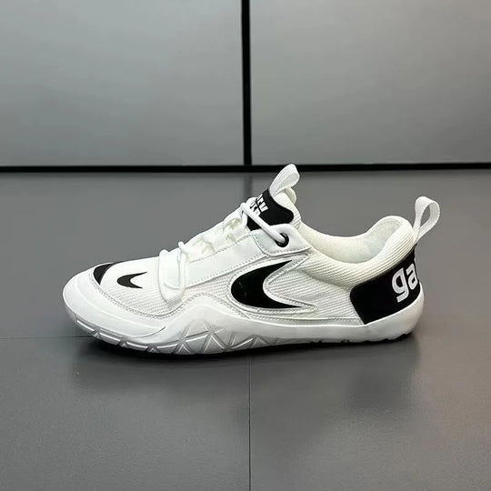 Damen Multisport-Sneaker mit flexiblem Mesh-Obermaterial und dämpfender Sohle EB