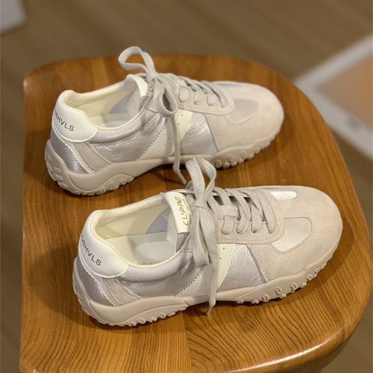 Damen Sneakers mit atmungsaktiver Wildleder-Oberfläche und innovativem Dämpfungssystem EB