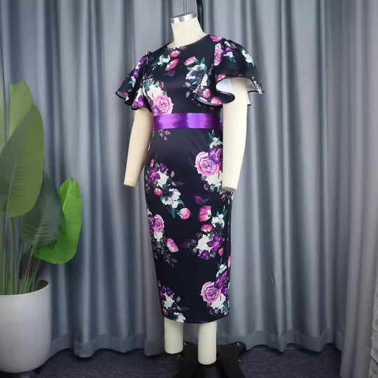 Damen figurbetontes Kleid mit floralen Akzenten EB