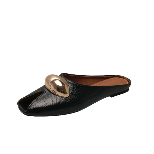 Damen Offene Mules mit schimmerndem Obermaterial und dekorativem Metall-Detail EB