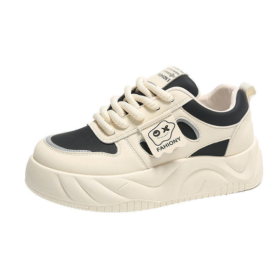 Damen Sportliche und komfortable Sneaker mit Einsatz von atmungsaktiven Materialien EB