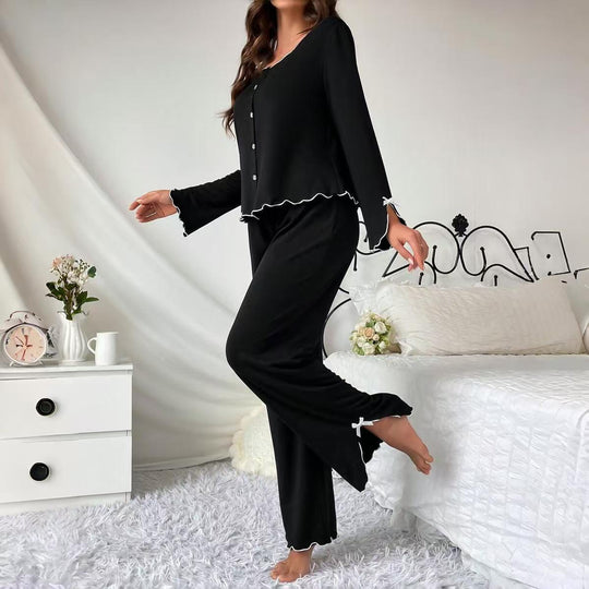Damen Schlafanzug-Set mit eleganten Spitzenverzierungen EB