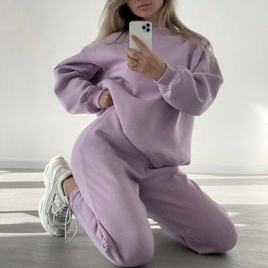 Damen bequemer und trendiger Sweatanzug EB