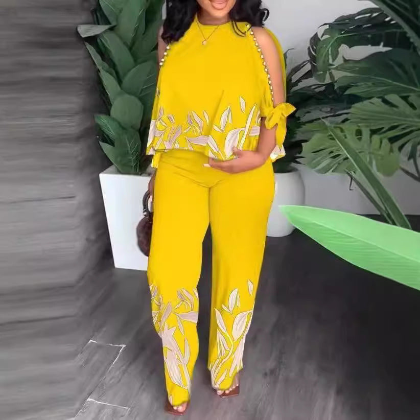 Damen Elegant gestaltetes Sommeroutfit mit floralem Design und Schulterfreiem Oberteil EB