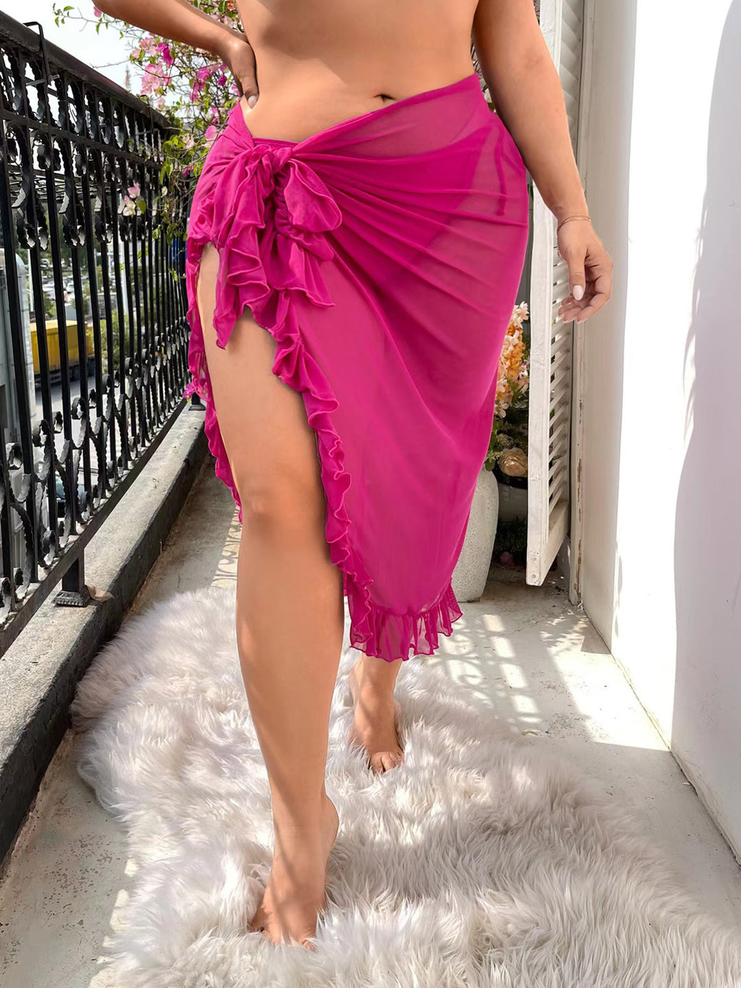 Damen transparentes Strandtuch mit raffiniertem Rüschendesign EB
