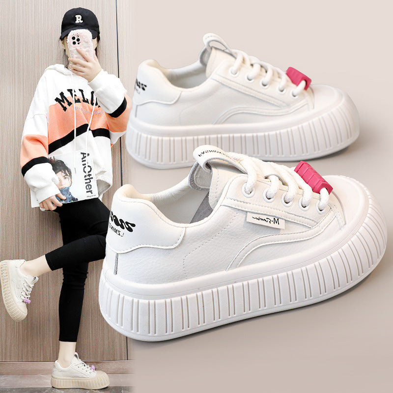 Damen Plateau-Sneaker mit trendiger Gummisohle und bequemer Dämpfung EB
