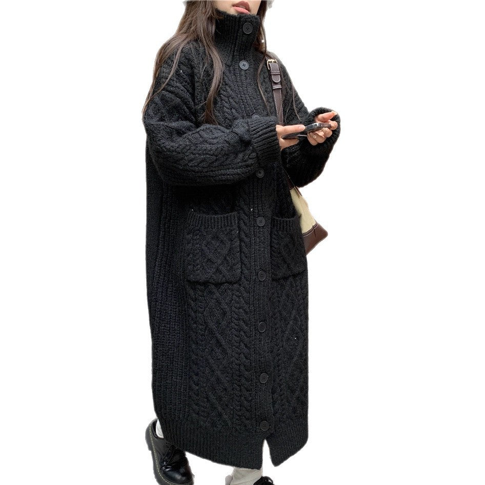 Damen Grobstrick-Knopfmantel mit eleganter Zopfmusterung und praktischen Taschen EB