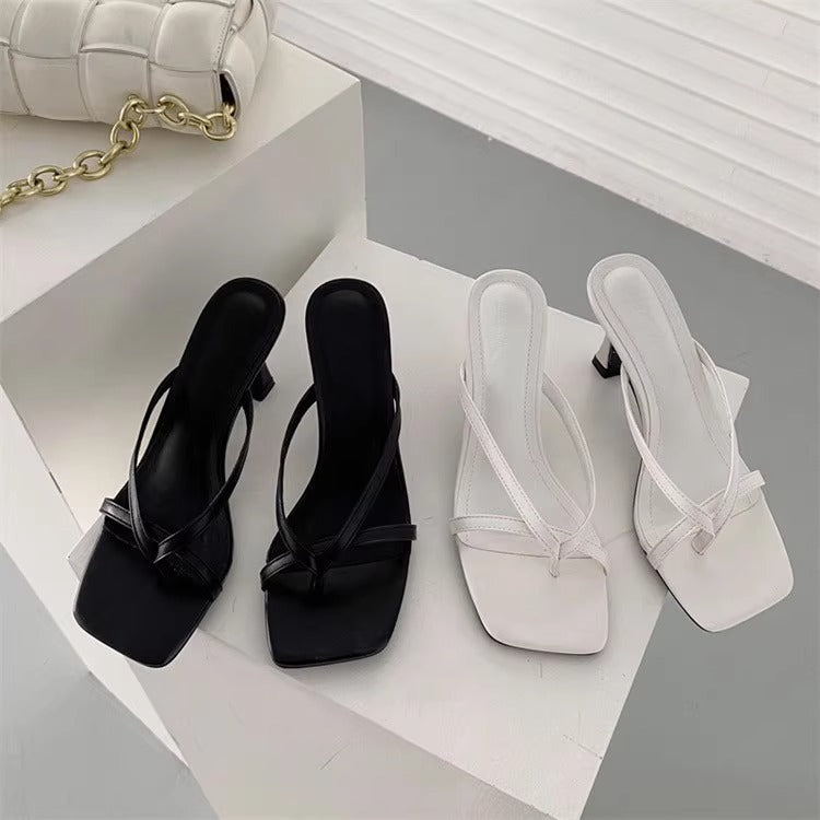 Damen Schnürsandalen mit modernem Riemendesign EB