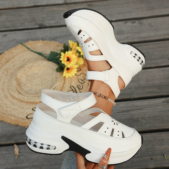 Damen Sportliche Plateau-Sandaletten mit verstellbarem Riemendesign und luftigen Cut-Outs EB