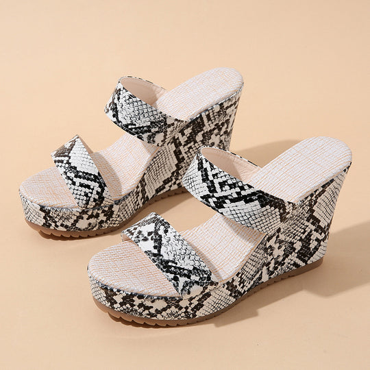 Damen Wedge-Sandalen mit modischem Schlangenleder-Design EB