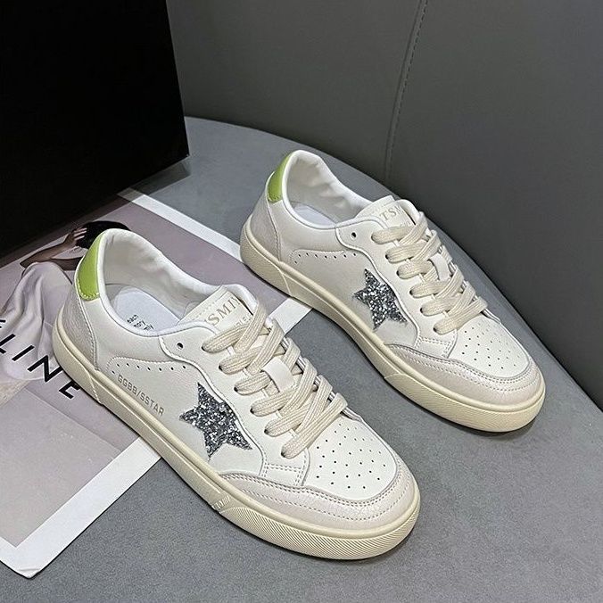 Damen Urban Casual Sneakers mit kontrastierendem Sternen-Design EB