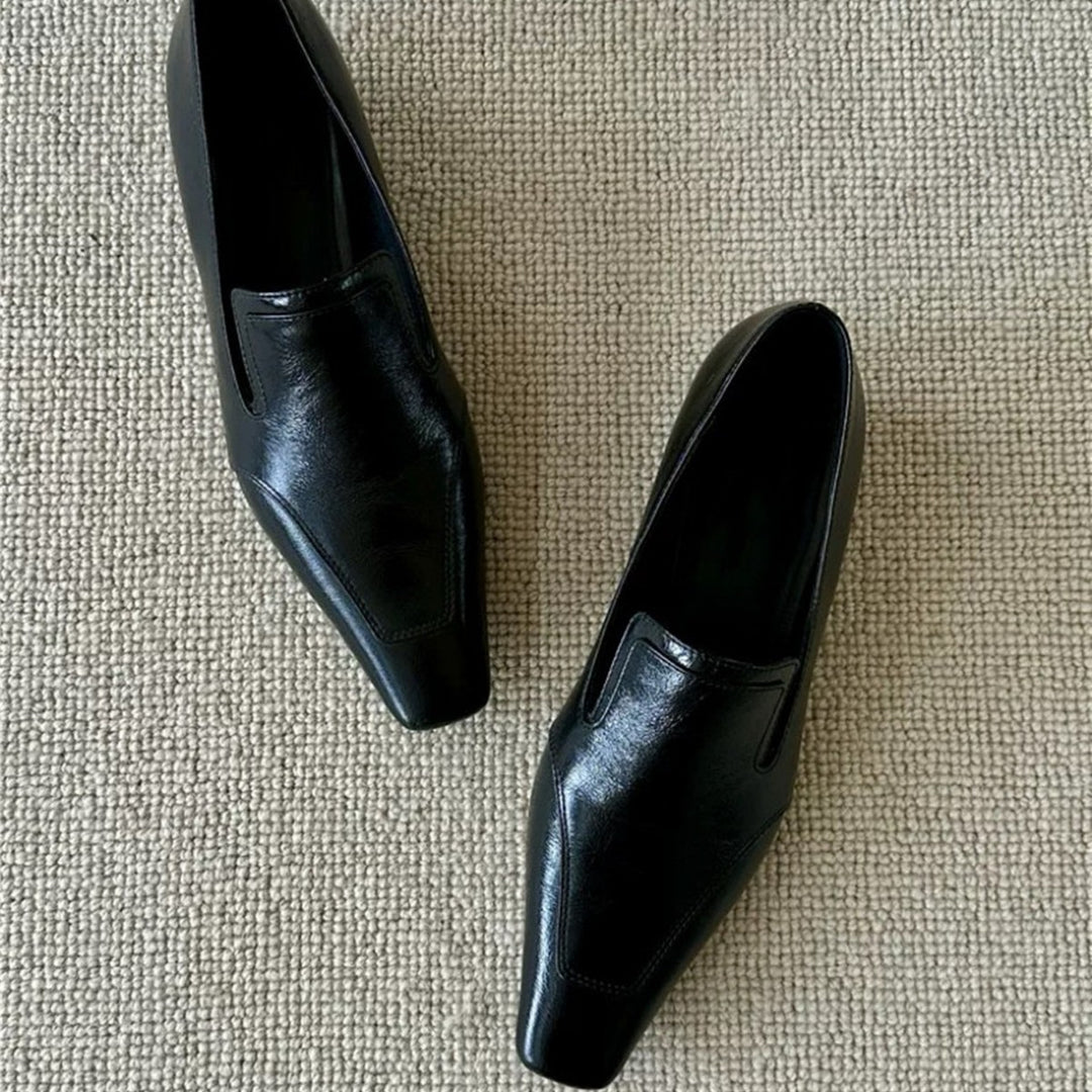 Damen Modische Loafer aus hochwertigem Leder mit elastischem Einschlupf EB