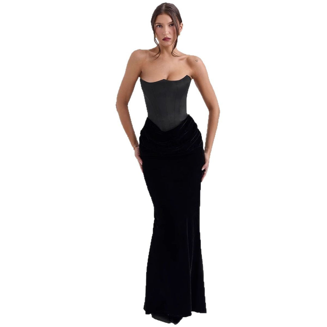 Damen Elegantes langes Abendkleid mit trägerlosem Oberteil und figurbetontem Schnitt EB