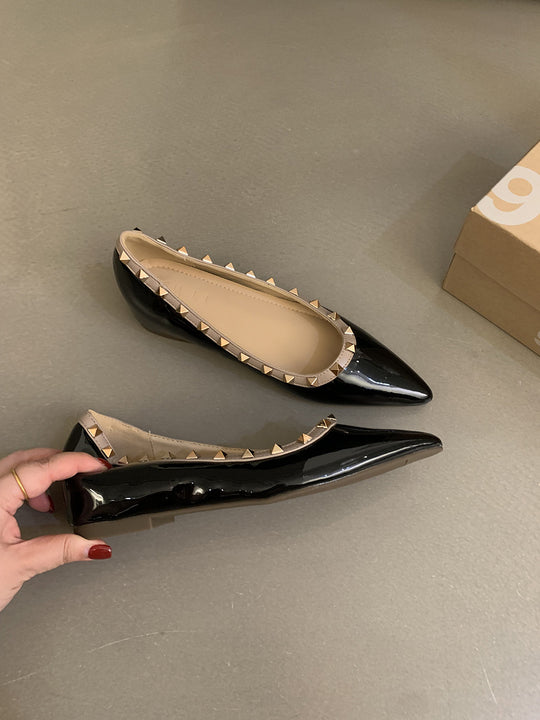 Damen elegante Ballerinas mit modischen Nietenakzenten und komfortabler Innensohle EB